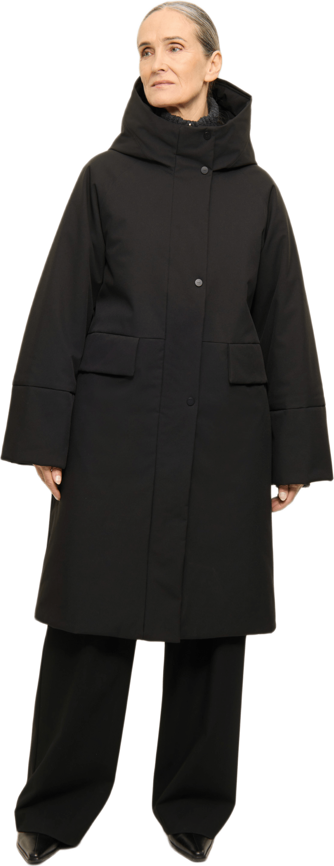 Mathea, från ELVINE, i färgen black.