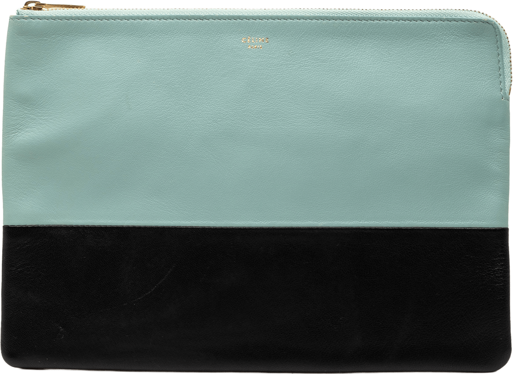 Celine Bicolor Lambskin Solo Clutch, från Luxclusif, i färgen light blue.