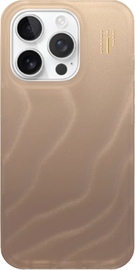 Clear Case Iphone Mocha Mousse, från Ideal Of Sweden, i färgen brown.