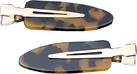 2 Pack Styling-hårspännen, från Complement, i färgen transperant brown.