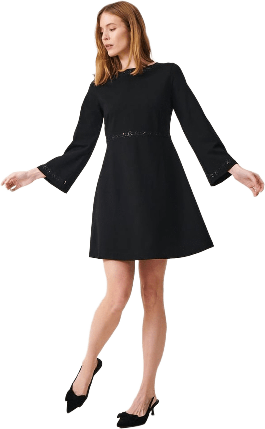 Manou Dress, från Jumperfabriken, i färgen black.