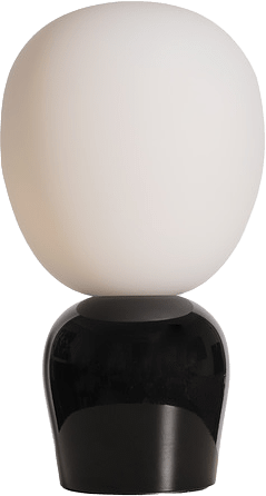 Bordslampa Buddy, från Belid, i färgen blank svart/opal glas.
