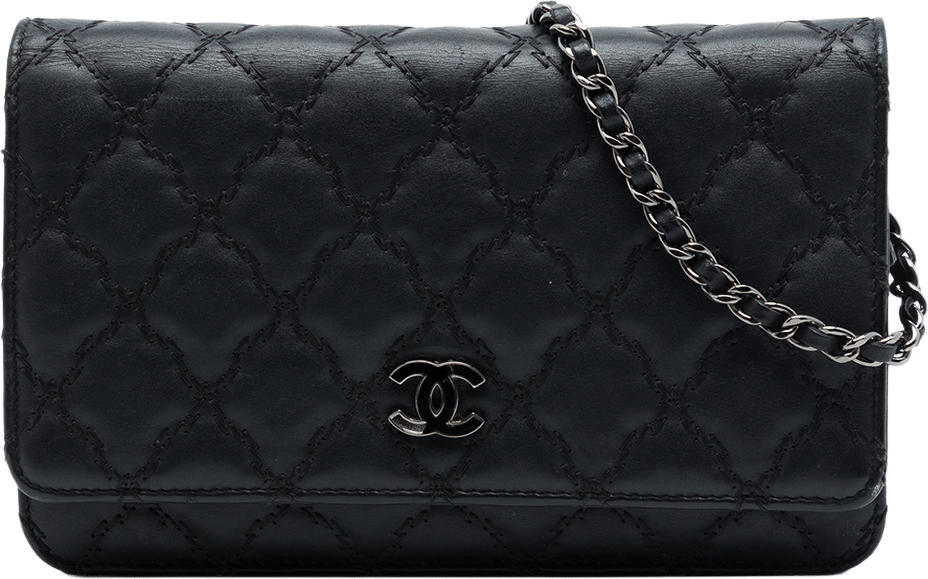 Chanel Cc Quilted Calfskin Double Stitch Hamptons Wallet On Chain, från Luxclusif, i färgen black.
