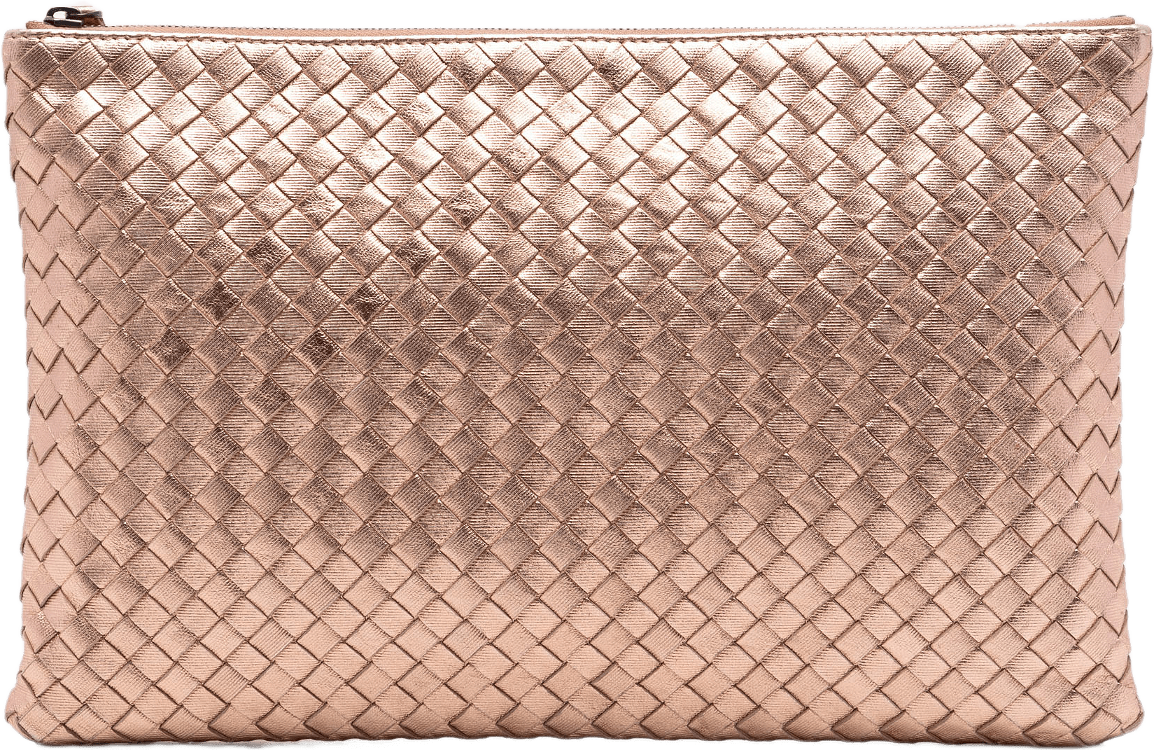 Bottega Veneta Nappa Intrecciato Clutch, från Luxclusif, i färgen light gold.