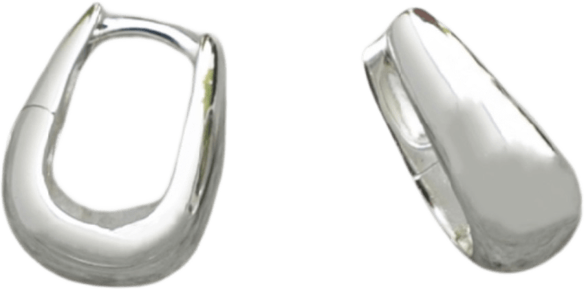 Örhängen Hold, från Atelier by Designtorget, i färgen silver.