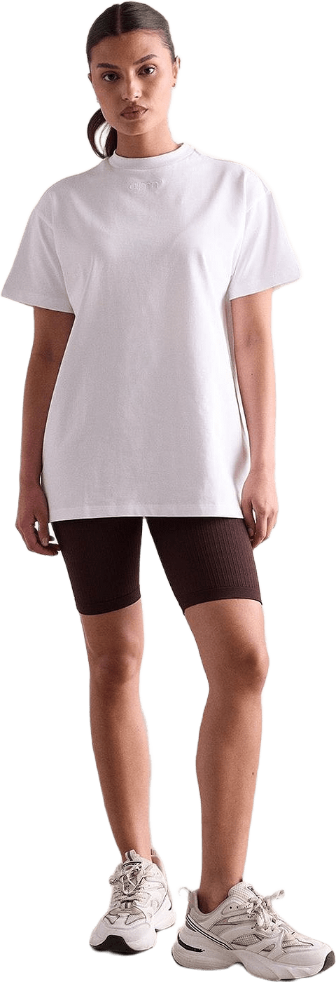 White Boyfriend T-shirt, från aim'n, i färgen white.