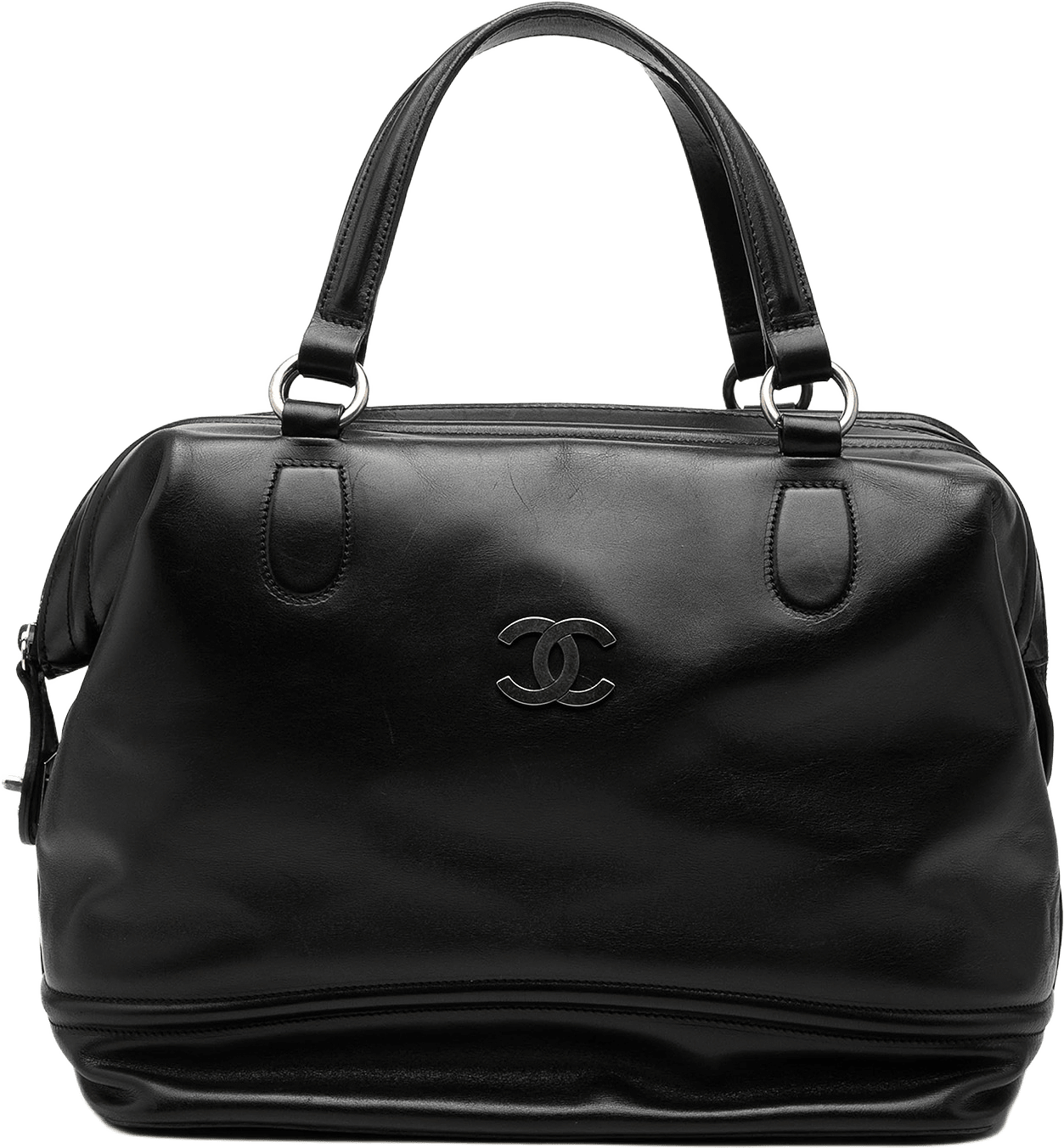 Chanel Cc Calfskin Bowler Bag, från Luxclusif, i färgen black.