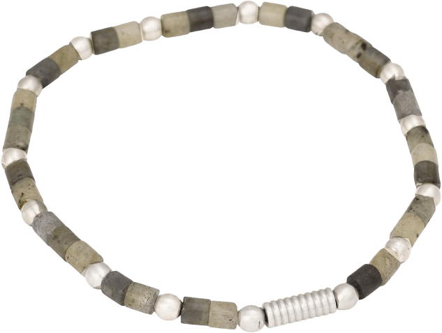 Billie Beadsarmband, från by BILLGREN, i färgen green/stainless steel.