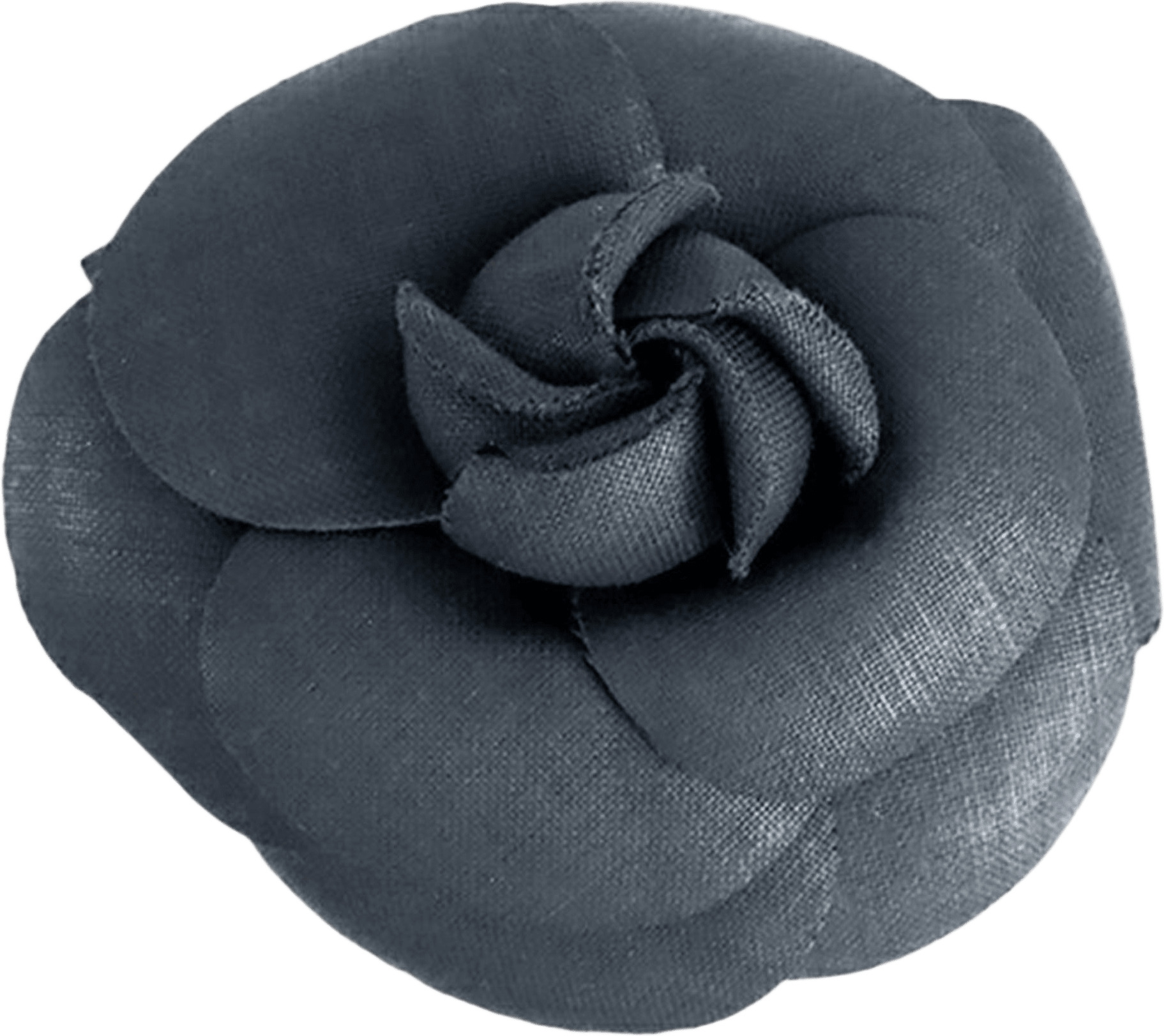 Chanel Nylon Camellia Brooch, från Luxclusif, i färgen navy.