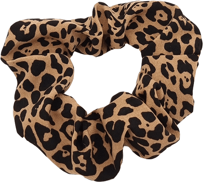 Scrunchie Med Animal Print, från Complement, i färgen brown.