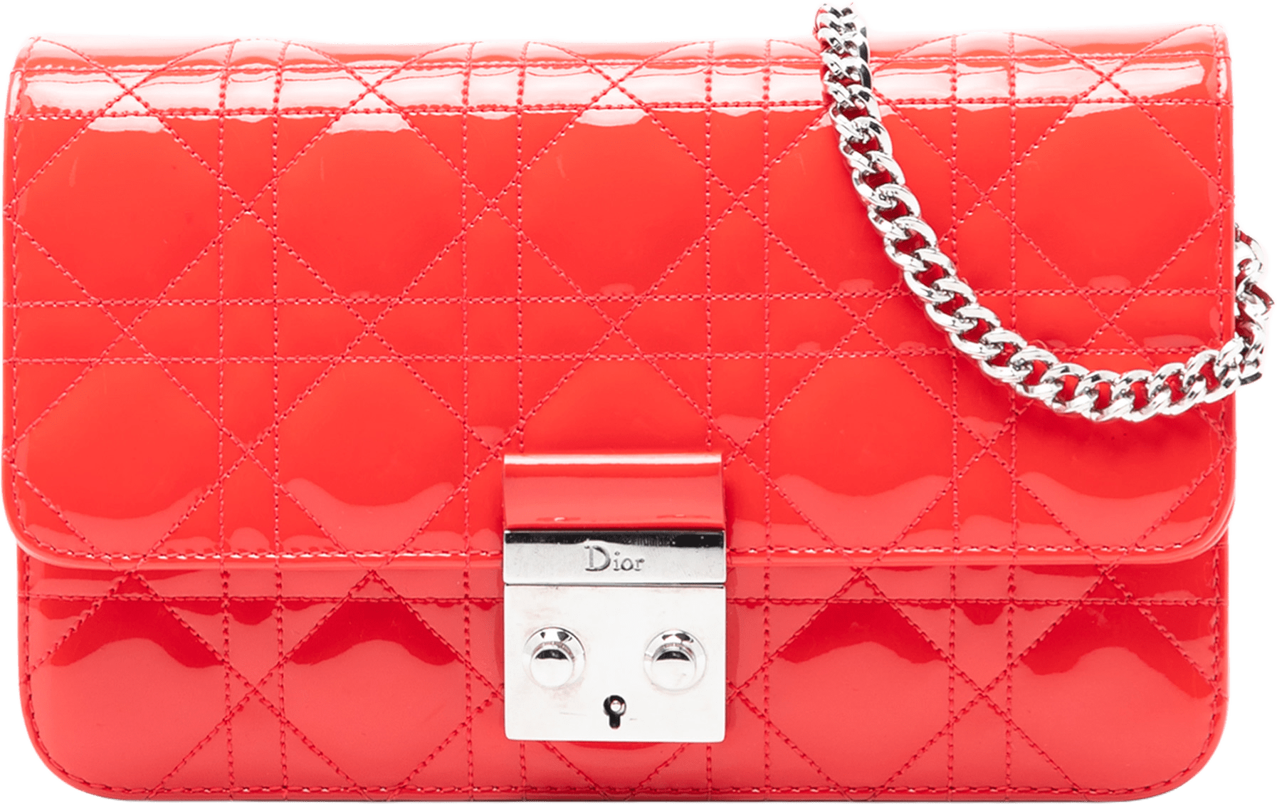 Dior Patent Cannage Miss Dior Promenade Crossbody, från Luxclusif, i färgen red.