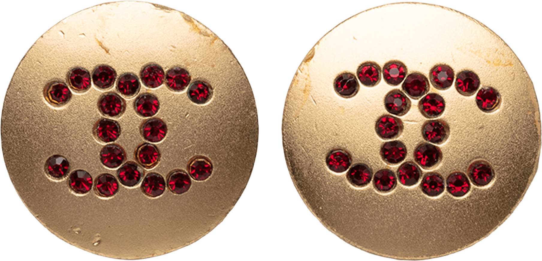 Chanel Cc Gold Plated Strass Clip On Earrings, från Luxclusif, i färgen gold.