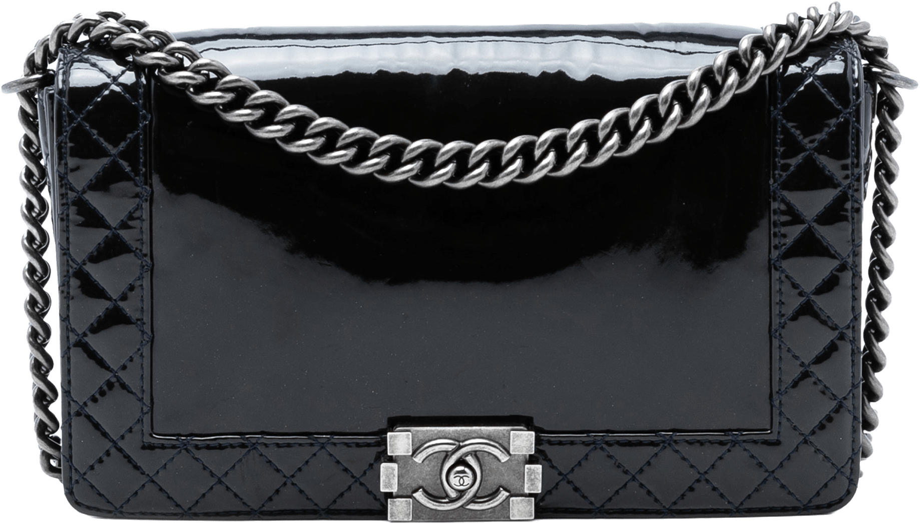 Chanel Medium Patent Boy Reverso Flap, från Luxclusif, i färgen black.