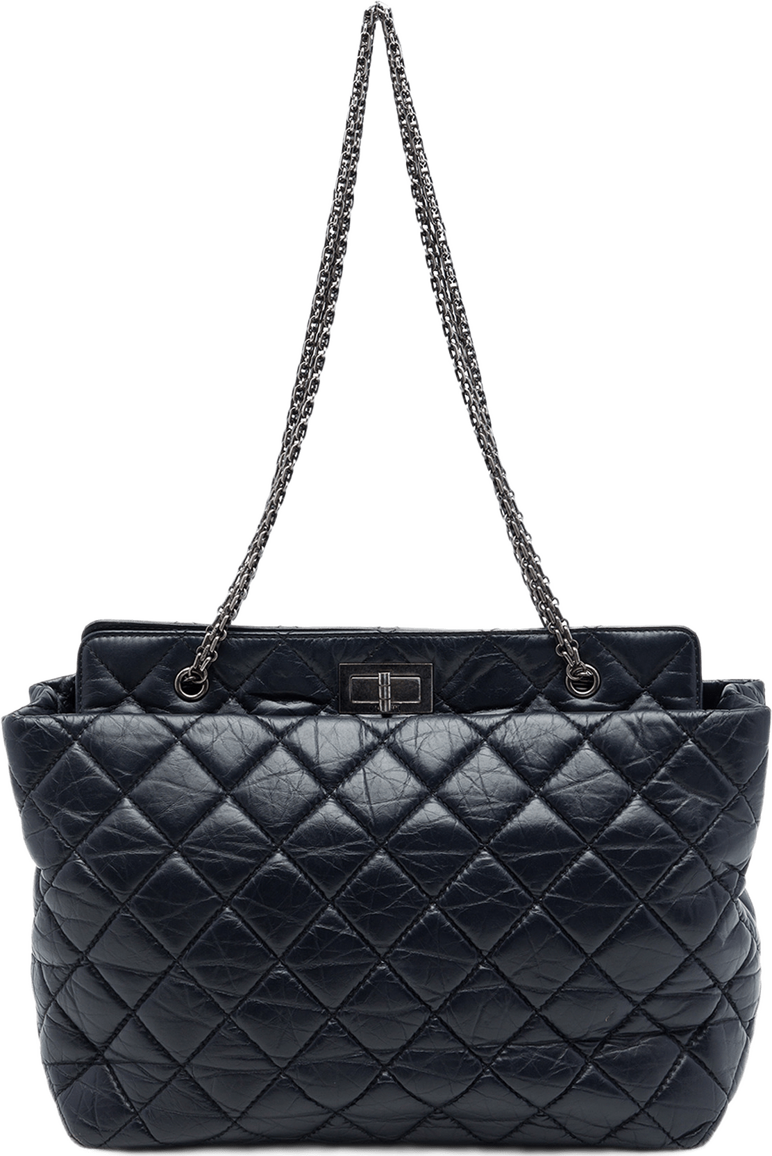 Chanel Quilted Aged Calfskin Reissue 2.55 Tote, från Luxclusif, i färgen blå.