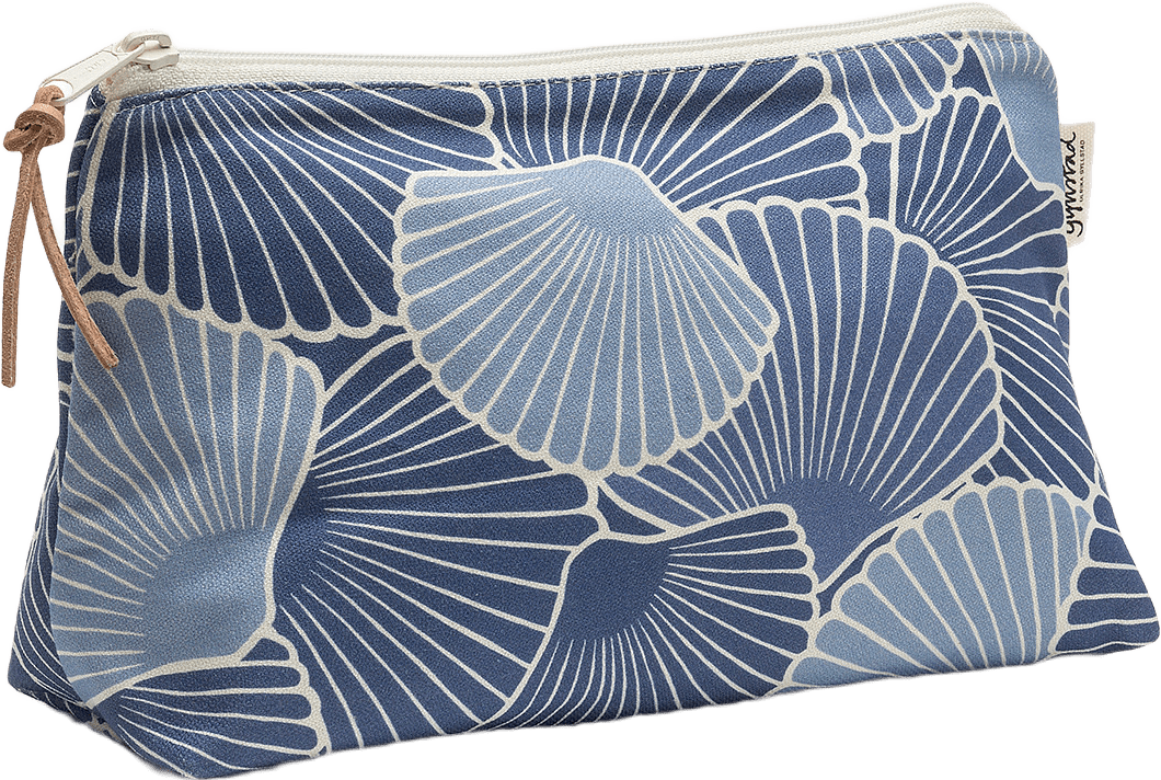 Necessär Snäckor Large, från Gyllstad, i färgen blå.