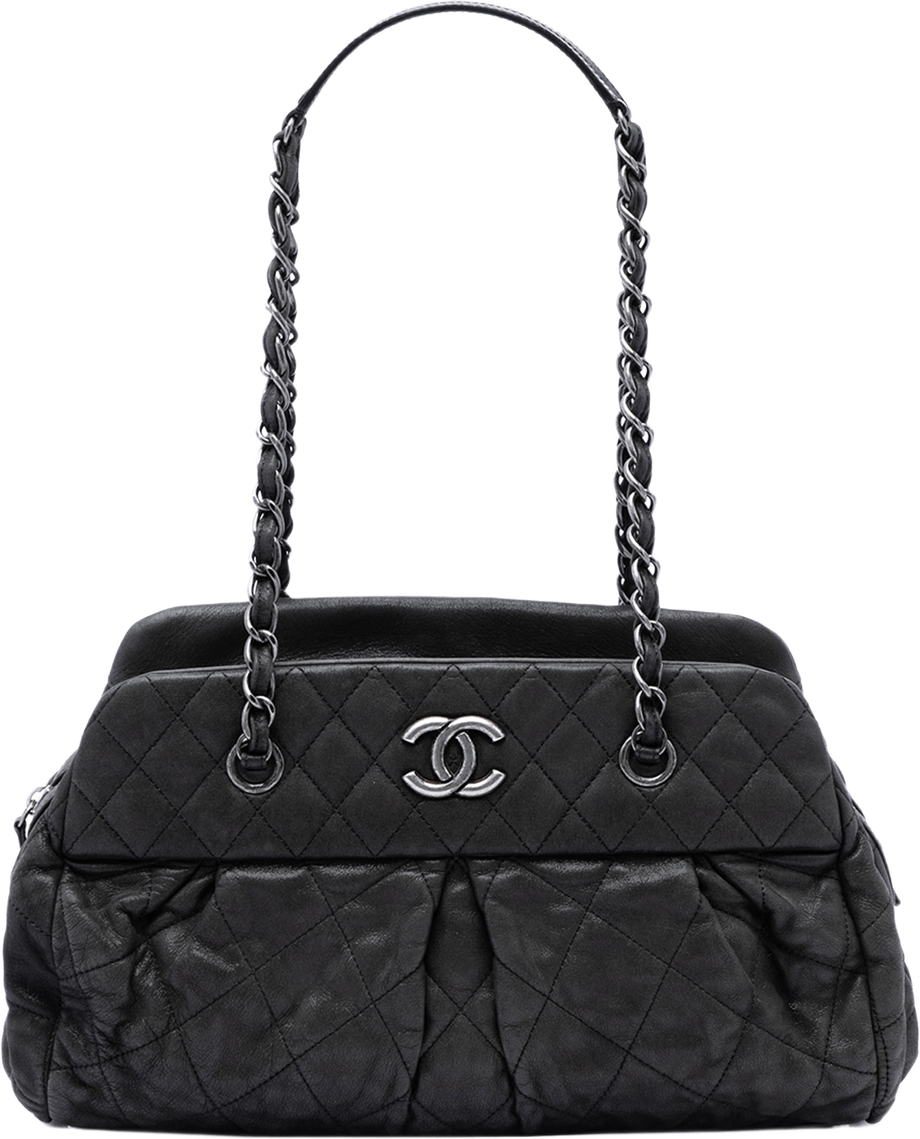 Chanel Quilted Iridescent Calfskin Chic Quilt Bowling Bag, från Luxclusif, i färgen svart.
