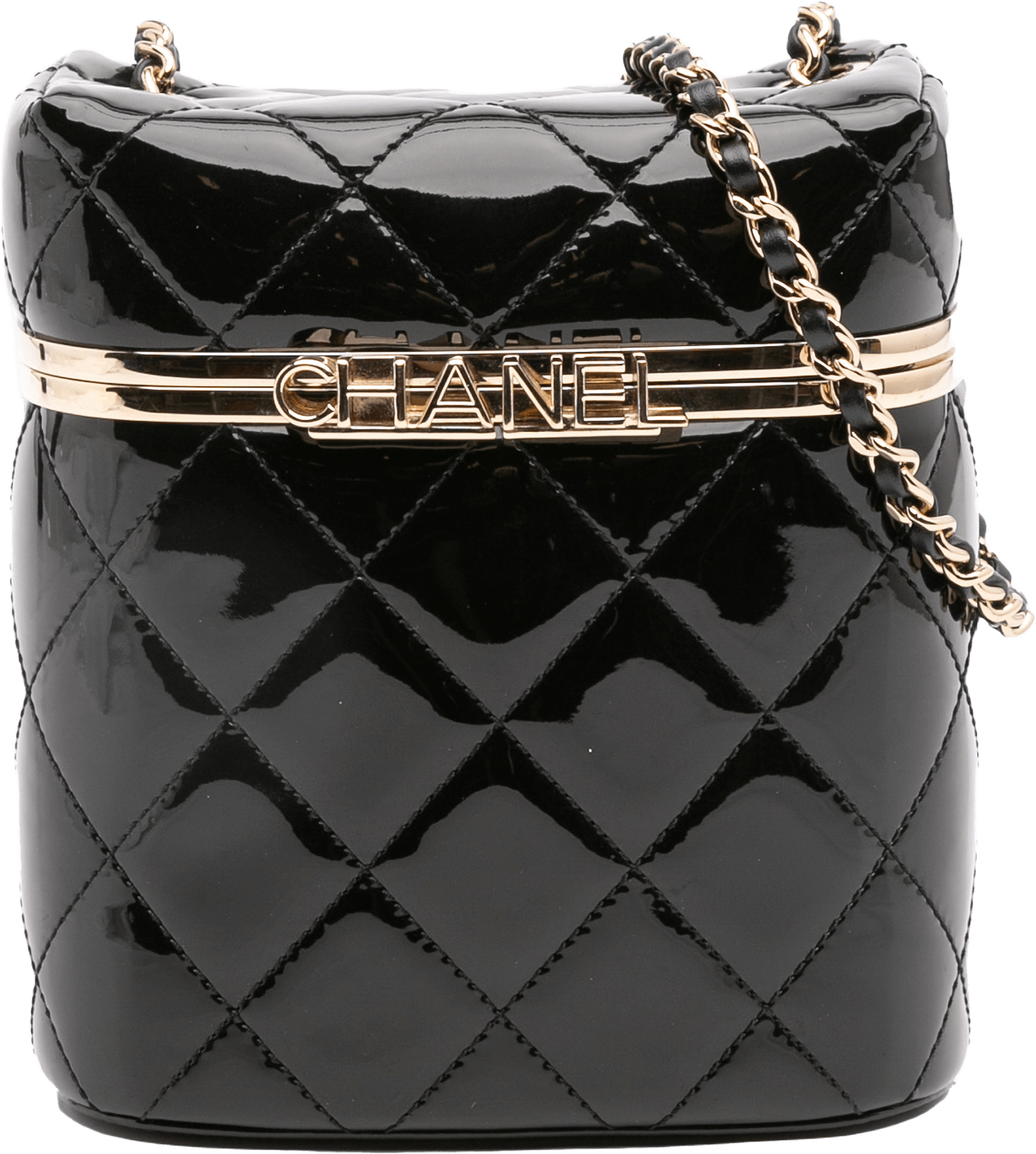 Chanel Quilted Patent Logo Chain Vanity Case, från Luxclusif, i färgen black.