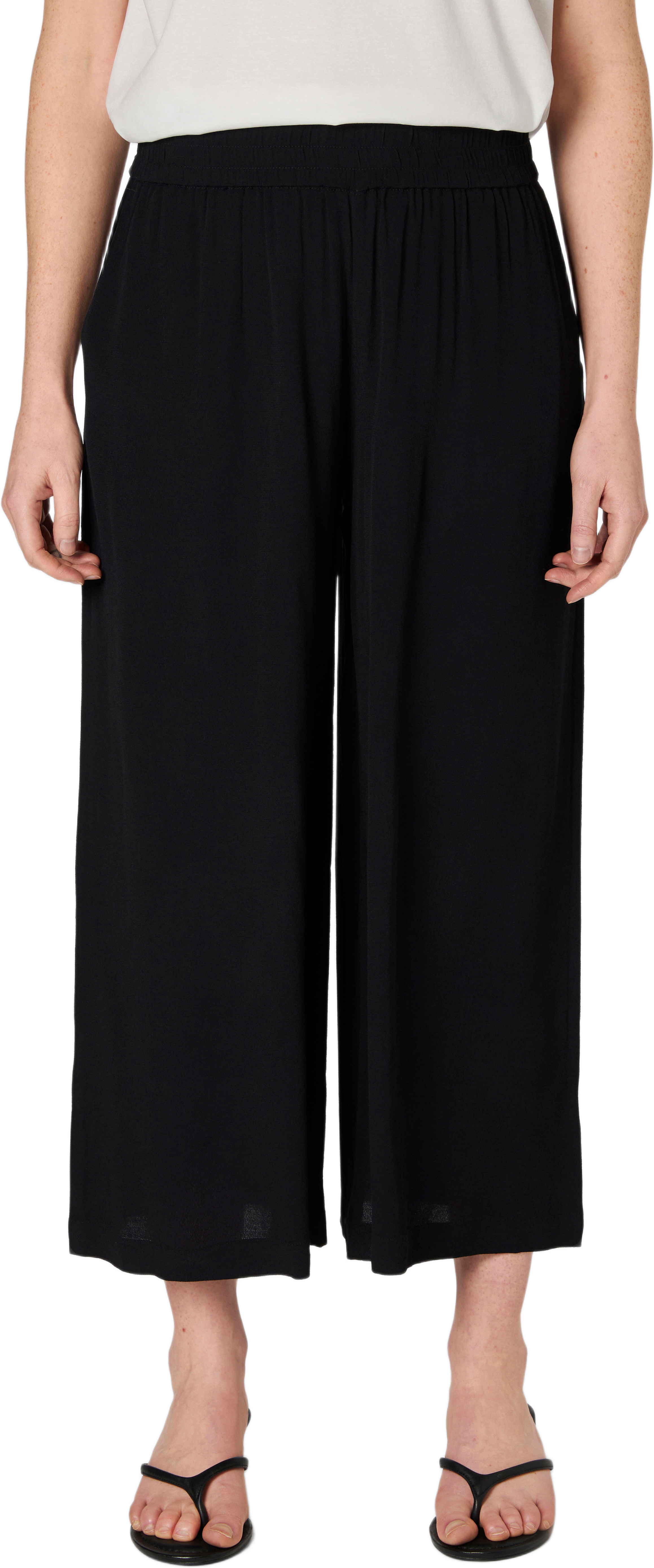 Vida viskosbyxor DIMA, från Wera, i färgen Black.