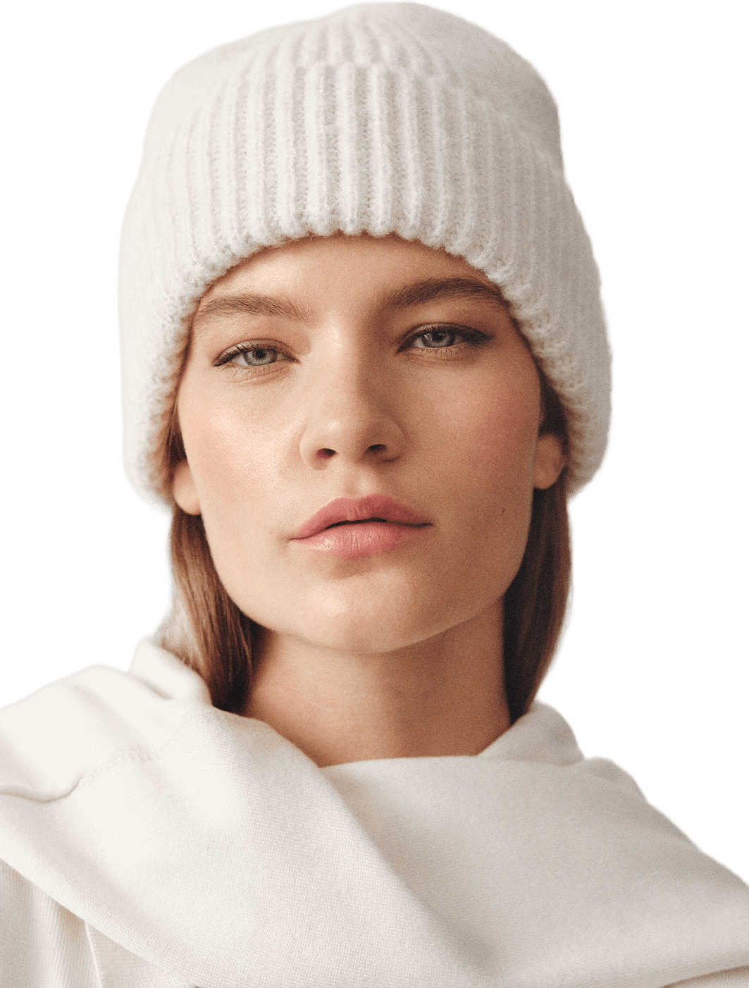 Ribbstickad mössa FIONA, från Å WOMAN, i färgen White Melange.