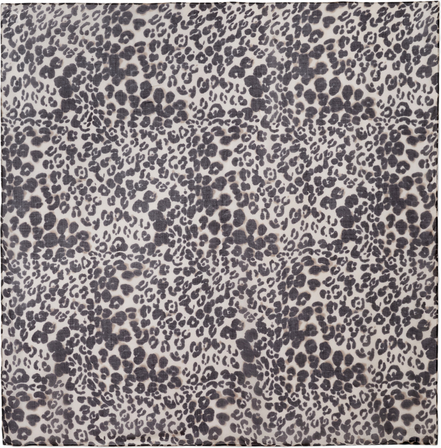 Mönstrad scarf i modal CILLA, från Wera, i färgen Leo.