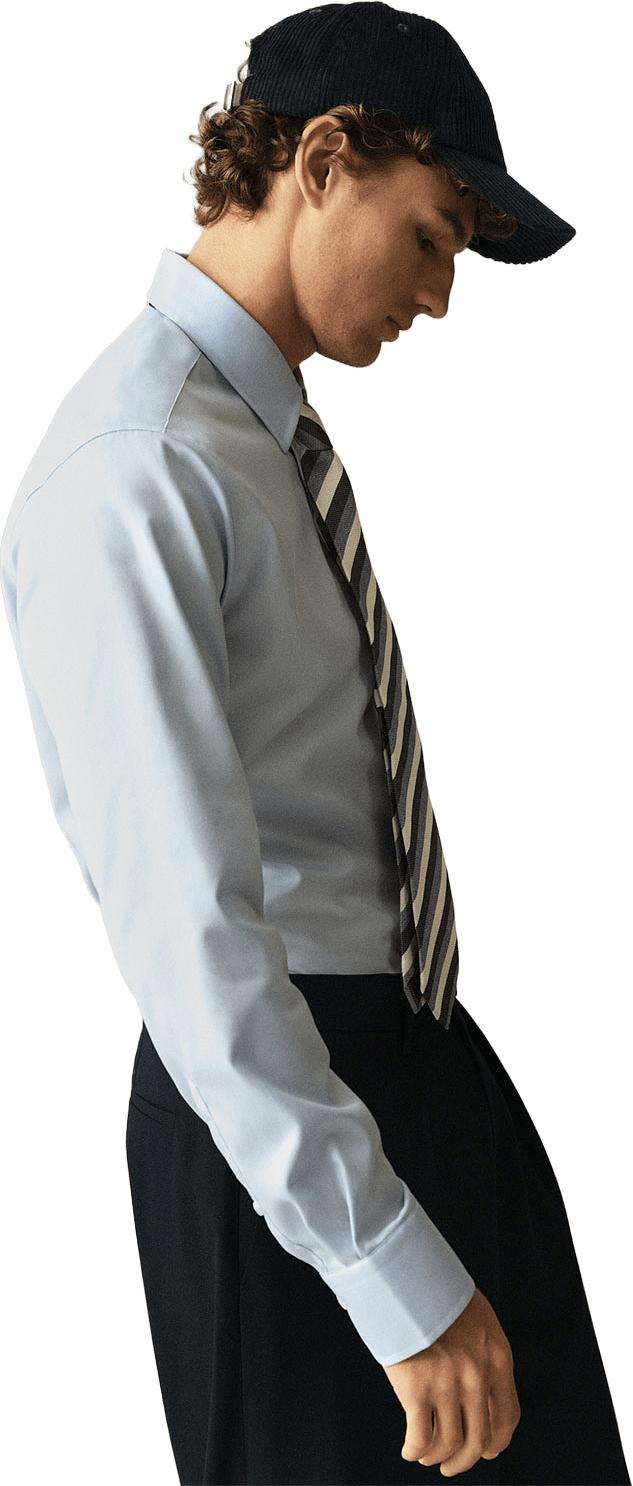 Twillvävd skjorta AXEL regular fit, från NORVIE, i färgen Light Blue.