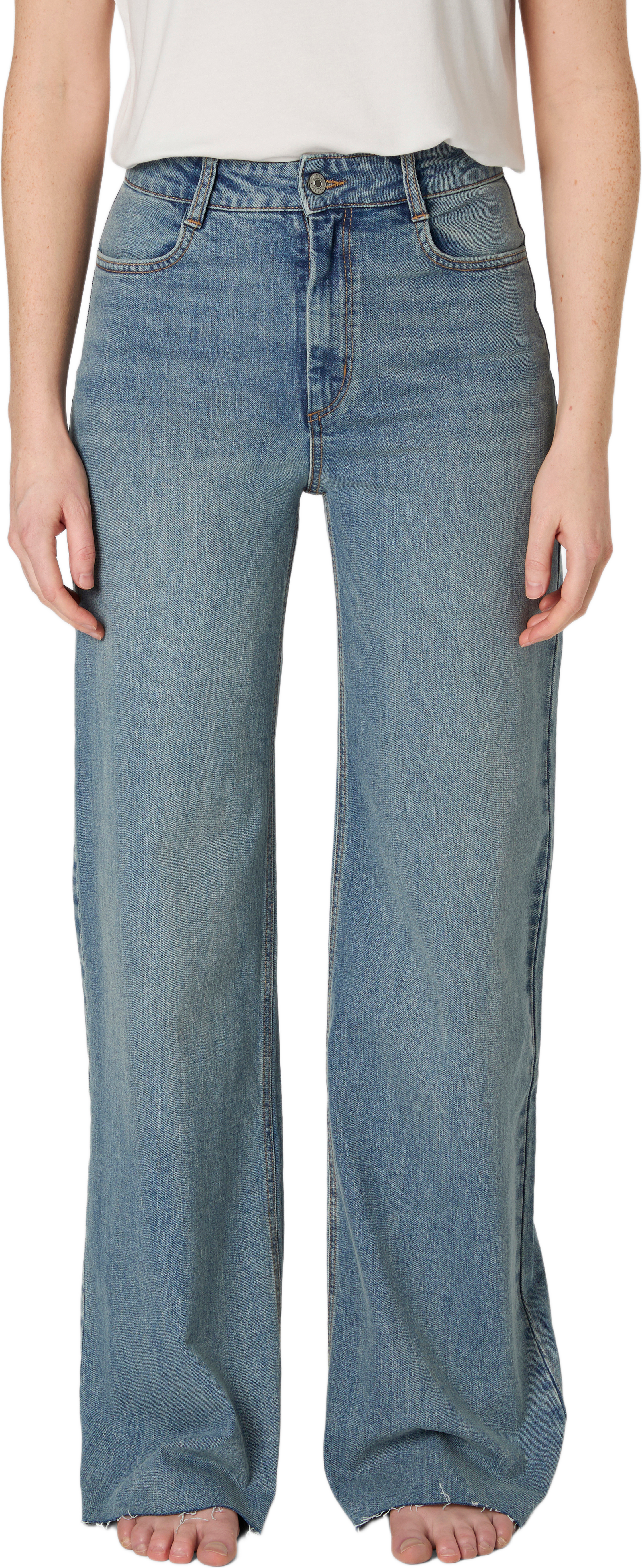 Vida jeans med hög midja IKA, från Carin Wester, i färgen Vintage Blå.