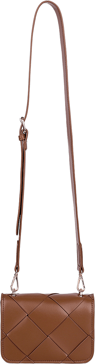 Flätad crossbody JENNIFER, från Å WOMAN, i färgen Camel.