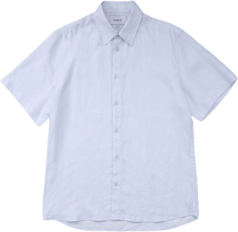 Kortärmad linneskjorta GUNNAR, från NORVIE, i färgen Light Blue.