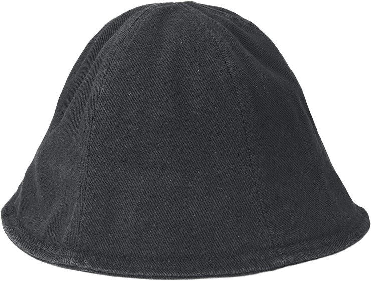 Solhatt VALYRIA, från Å WOMAN, i färgen Black.