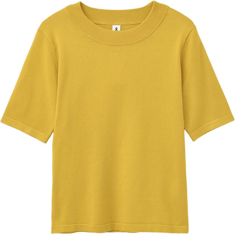 Kortärmad jumper KARIN, från Å WOMAN, i färgen Dark Yellow.