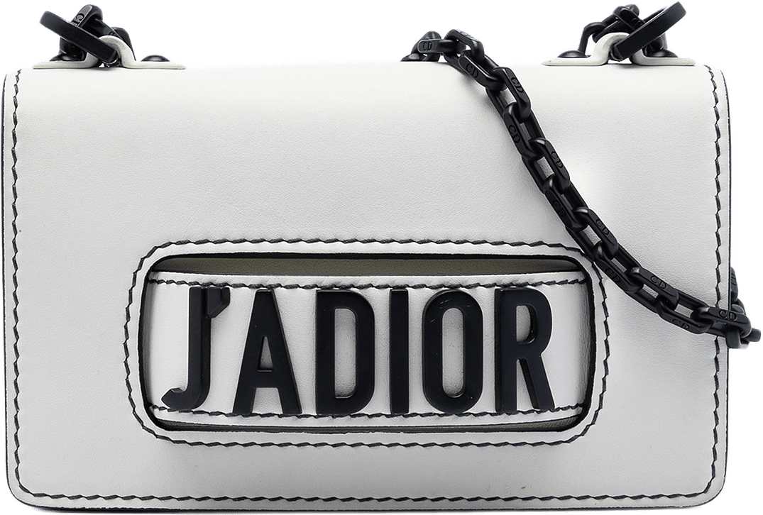 Dior Mini Calfskin Jadior Chain Flap, från Luxclusif, i färgen vit.