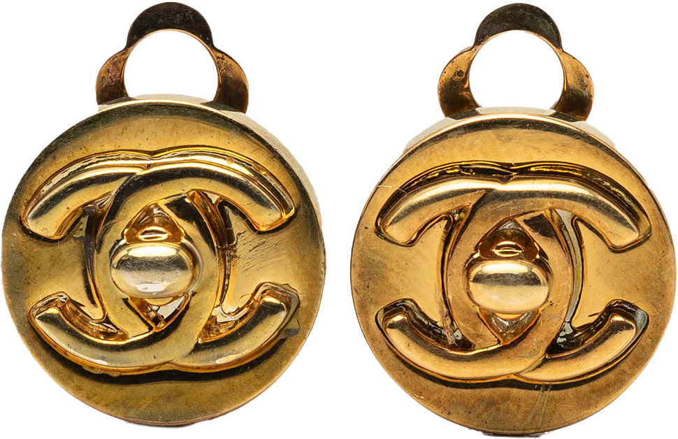 Chanel Gold Plated Cc Turnlock Round Clip On Earrings, från Luxclusif, i färgen gold.