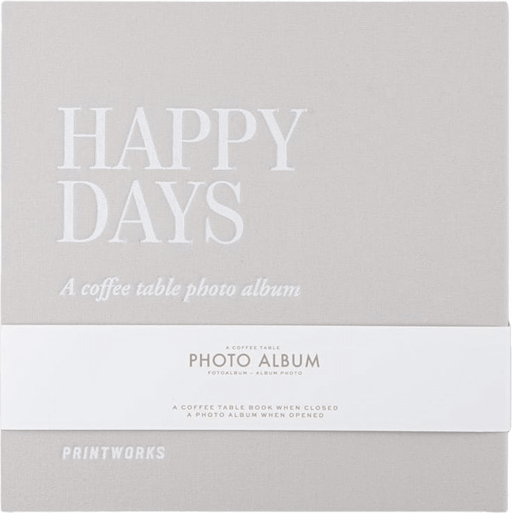 Fotoalbum - Happy Days (S), från Printworks, i färgen Grey.
