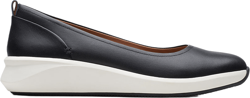 Un Rio Vibe, från Clarks, i färgen Black Leather.