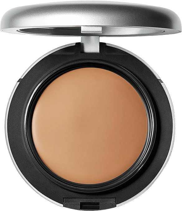 Studio Fix Tech Cream-To-Powder Foundation, från MAC Cosmetics, i färgen C4.