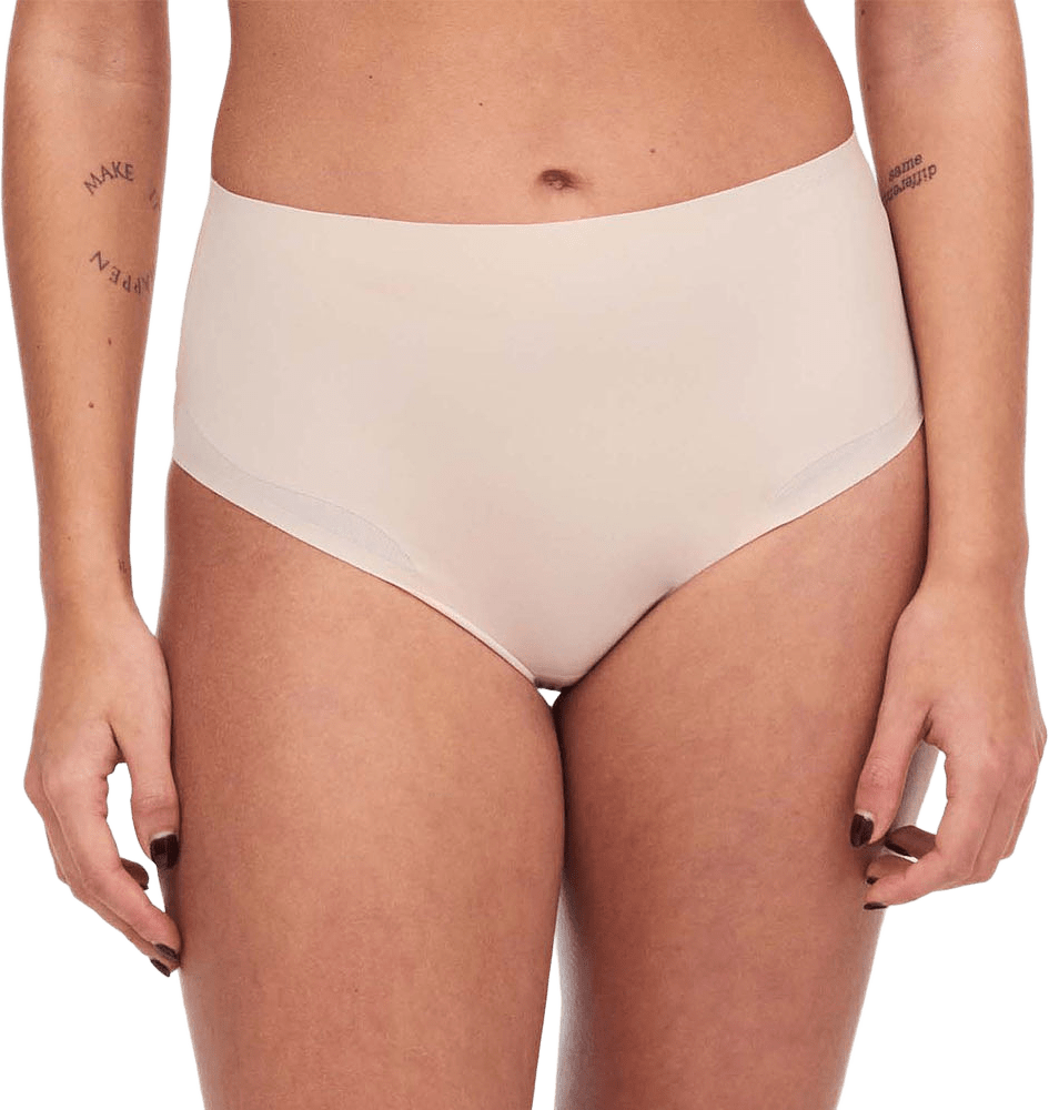 Pure Light High-waisted support full brief, från Chantelle, i färgen Golden Beige.