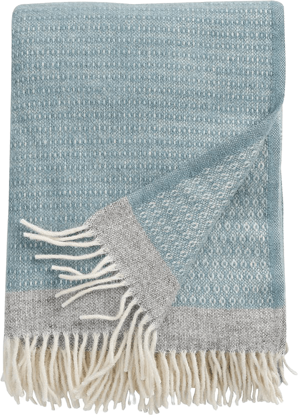 Ullpläd Harald, från Klippan, i färgen Dusty Blue/Grey.