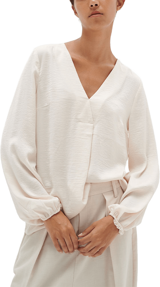 RindaIW Blouse, från Inwear, i färgen French Nougat.