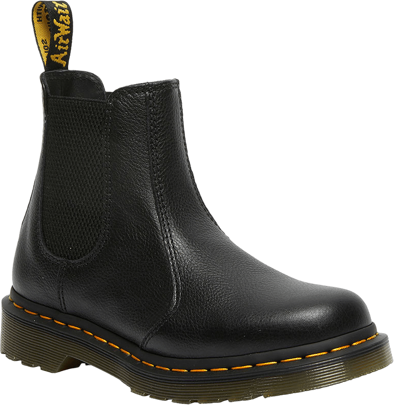 2976 Black Virginia, från Dr. Martens, i färgen Black.