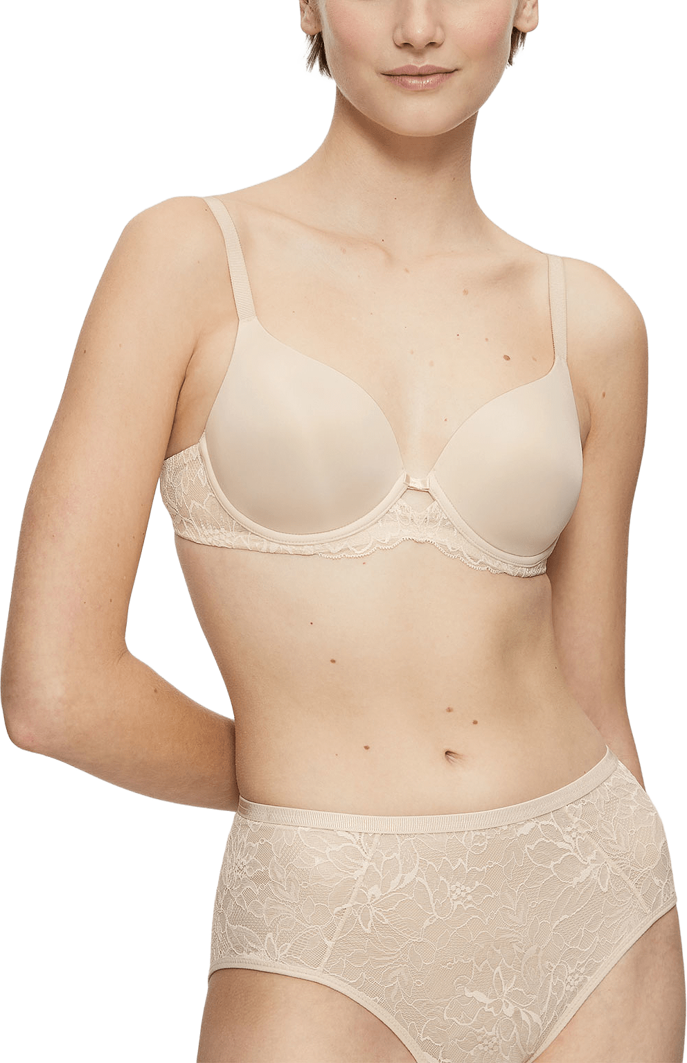 Amourette Charm WHP01 Behå, från Triumph, i färgen Creamy Dream.