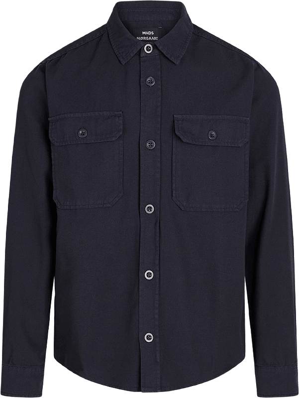 Dyed Canvas Skyler Shirt, från Mads Nørgaard, i färgen Black.