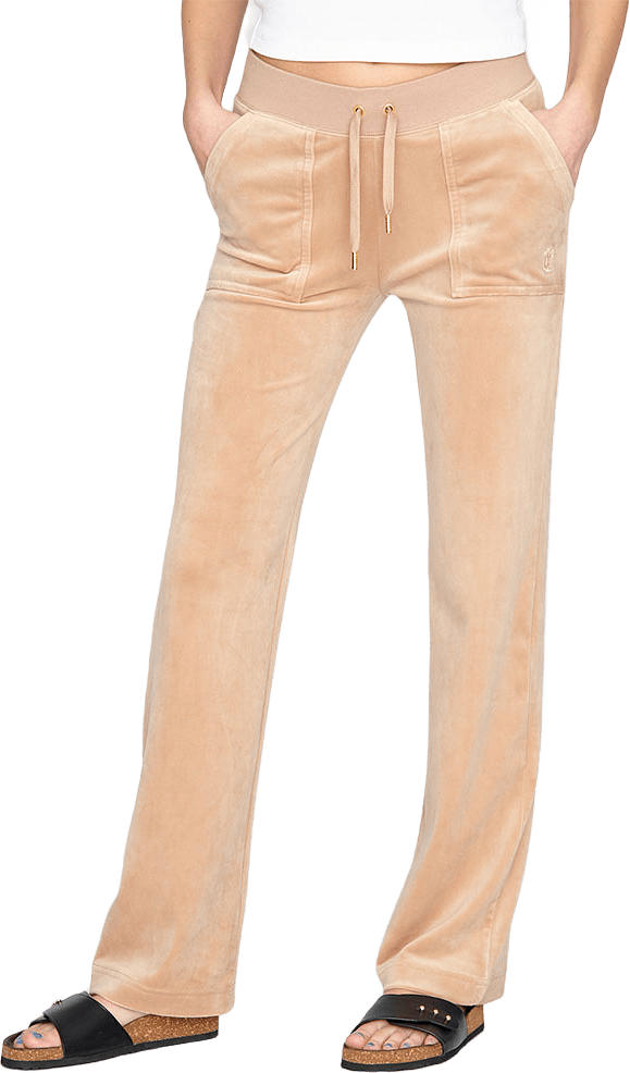 Del Ray Pocket Pant Gold HW, från Juicy Couture, i färgen Caramel.