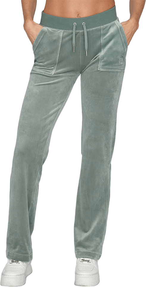 Del Ray Pocket Pant, från Juicy Couture, i färgen Chinois Green.