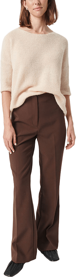 SLTuesday Pullover, från Soaked In Luxury, i färgen Sandshell.