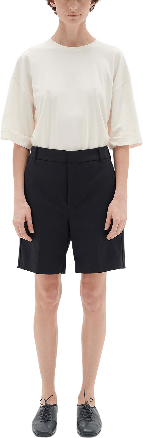 ZellaIW Classic Shorts, från Inwear, i färgen Black.