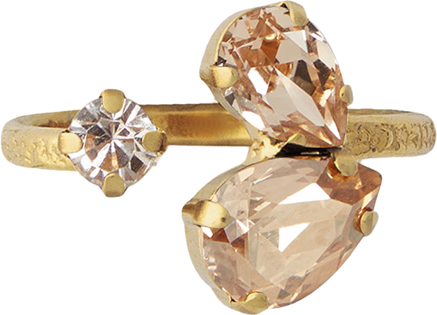 Alisia Ring, från Caroline Svedbom, i färgen Golden Combo G.