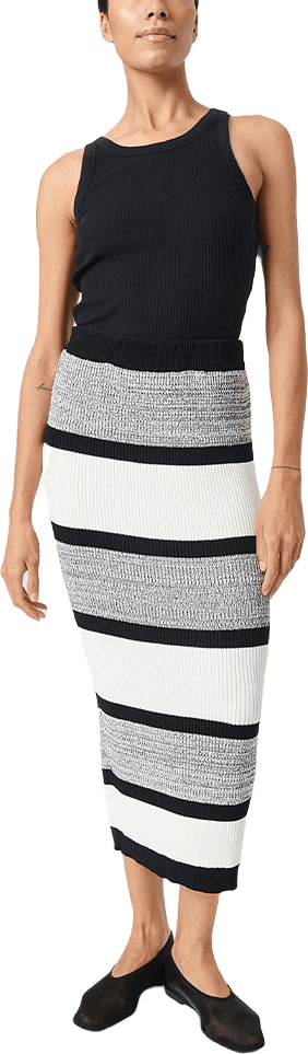 SLRohanna Skirt, från Soaked In Luxury, i färgen Black, White And Melange.