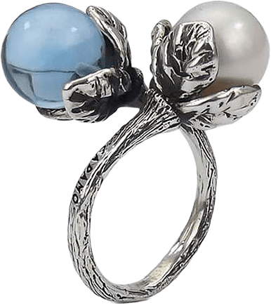 Ring Leaf Pearls, från Bottega Boccadamo, i färgen Silver.