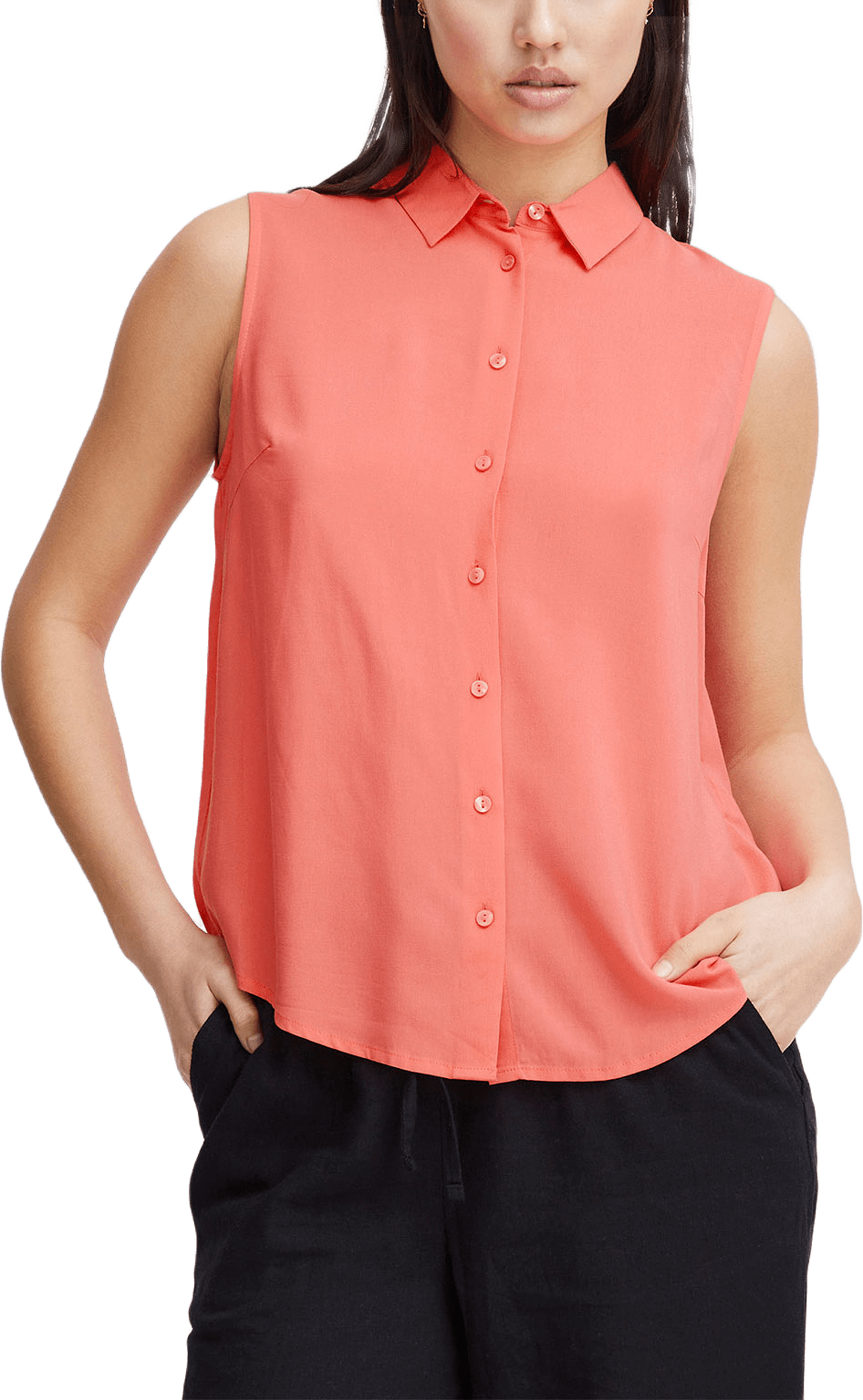 Ihmain Shirt, från ICHI, i färgen Calypso Coral.