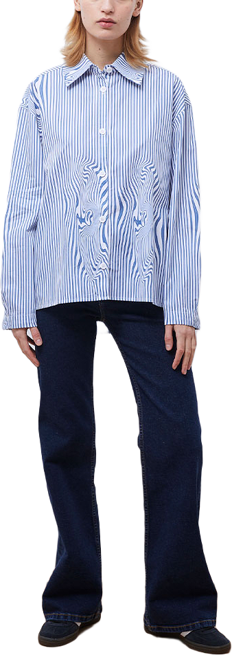 Stella, från Brixtol Textiles, i färgen Blue Glitch Stripe.